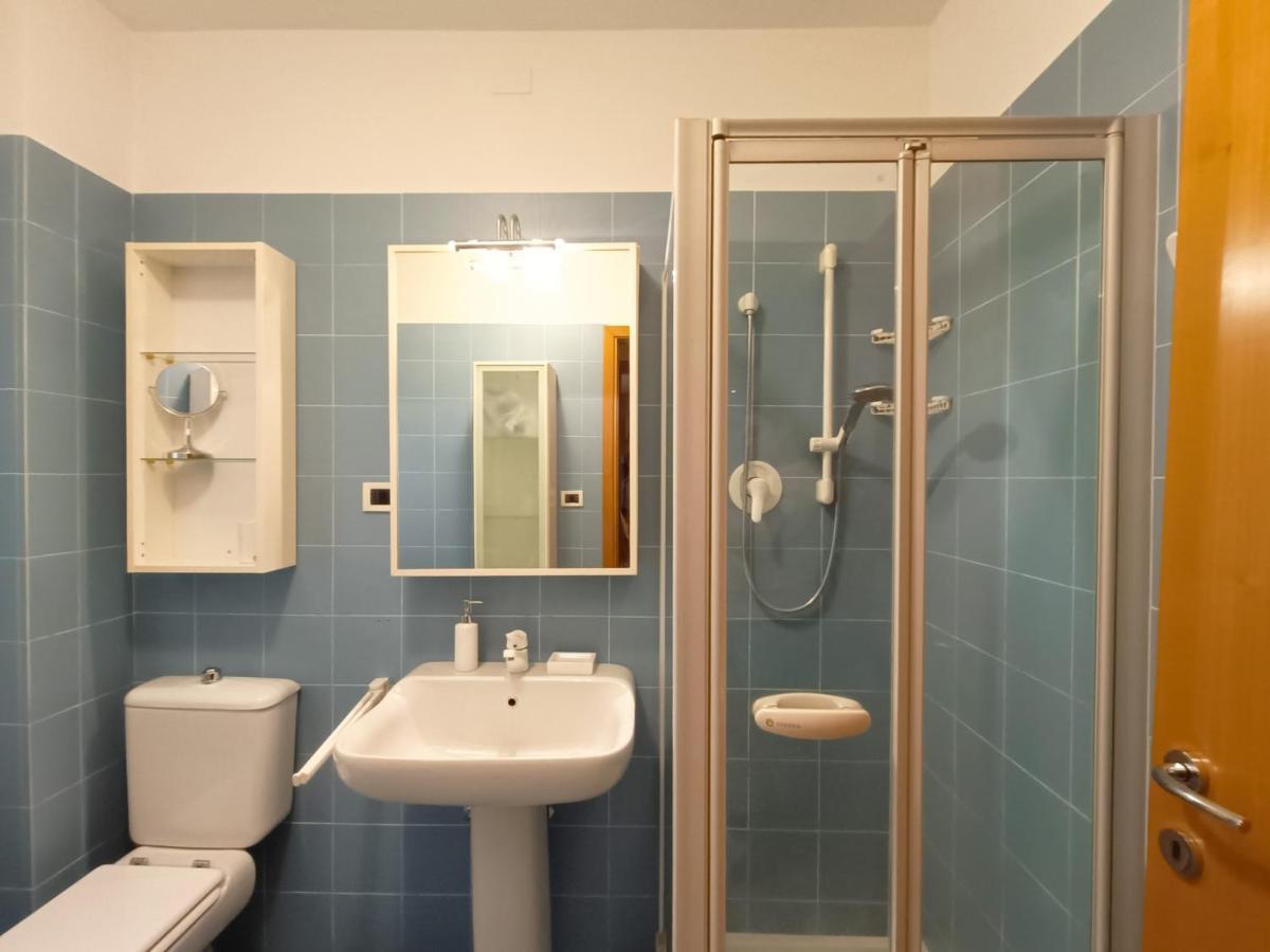 Suite Piazza San Francesco ボローニャ エクステリア 写真